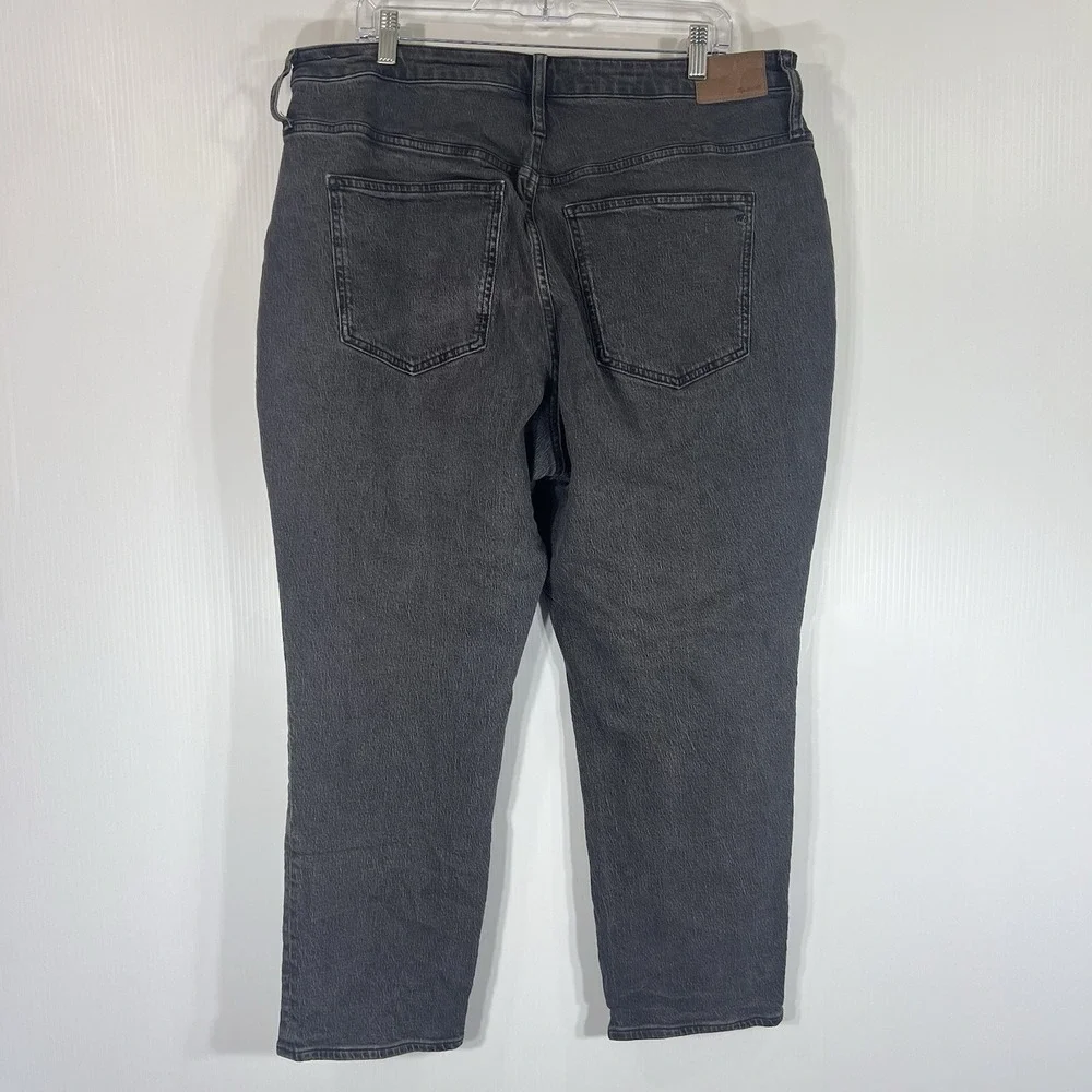 Madewell The Curvy‎ Perfect Vintage Jean Size 33 Gray Straight Leg Stretch